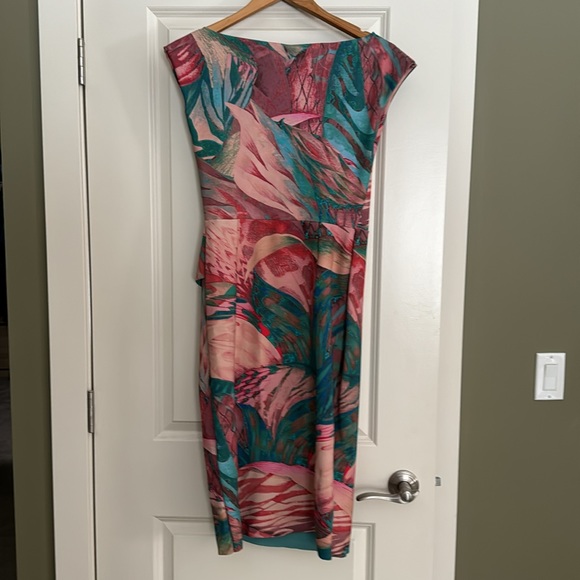 Very pretty Chiara Boni dress. Made in Italy. Worn once to a wedding. Italian 46 - Picture 5 of 7